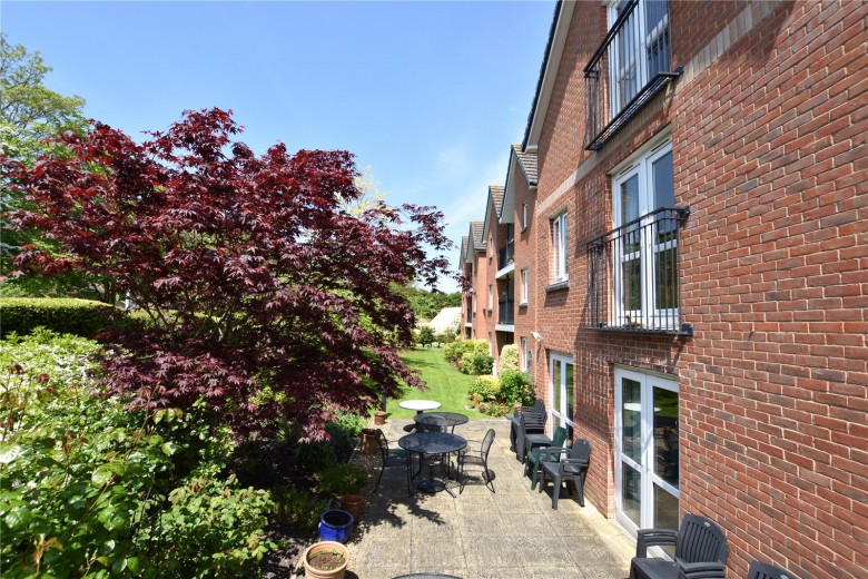 Click the photo for more details of Rymans Court, Didcot, Oxfordshire, OX11
