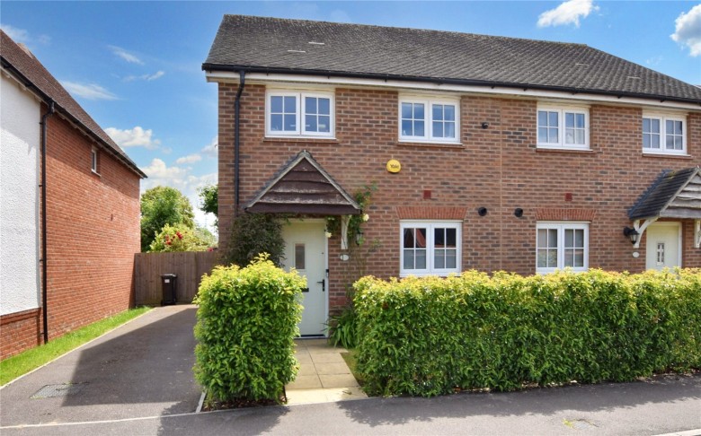 Click the photo for more details of Asquith Park, Sutton Courtenay, Abingdon, Oxfordshire, OX14