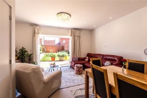 Click the photo for more details of Dinmore Way, Didcot, South Oxfordshire, OX11