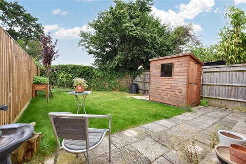 Click the photo for more details of Tavistock Avenue, Didcot, Oxfordshire, OX11