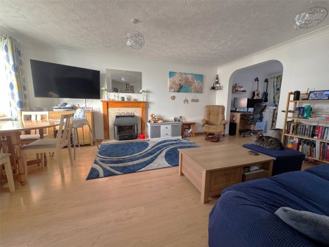 Click the photo for more details of Tyburn Glen, Didcot, Oxfordshire, OX11