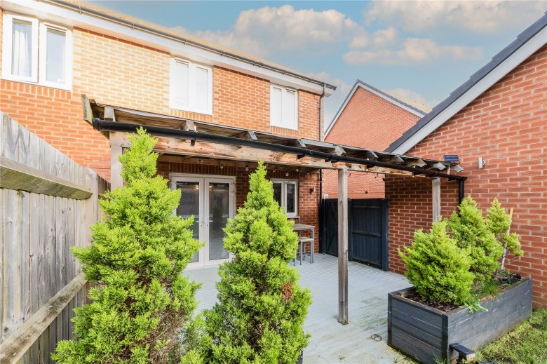 Click the photo for more details of Wintergreen Close, Didcot, OX11