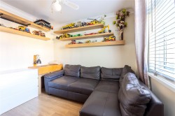 Images for The Oval, Didcot, Oxfordshire, OX11