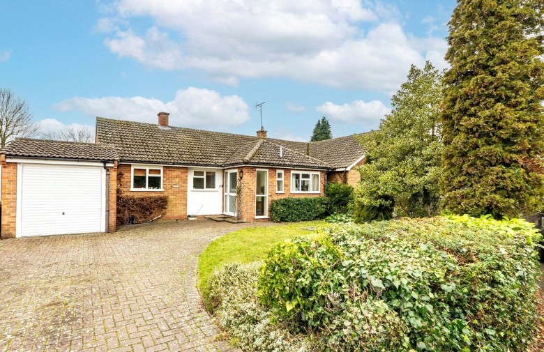 Click the photo for more details of The Croft, Harwell, Didcot, Oxfordshire, OX11
