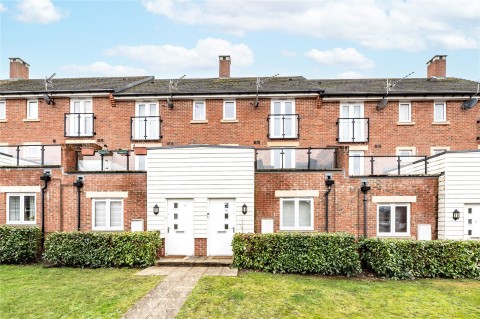 Click the photo for more details of Blackthorn Road, Didcot, Oxfordshire, OX11