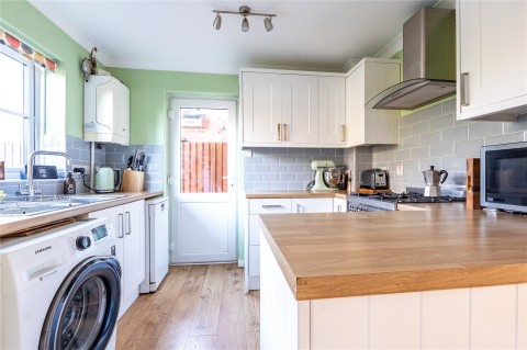 Click the photo for more details of White Leys Close, Didcot, Oxfordshire, OX11