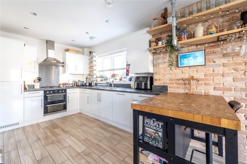 Click the photo for more details of Russet Drive, Milton, Abingdon, Oxfordshire, OX14
