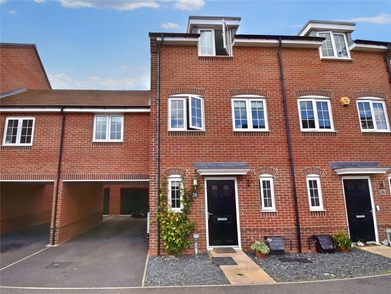 Click the photo for more details of Diamond Drive, Didcot, Oxfordshire, OX11