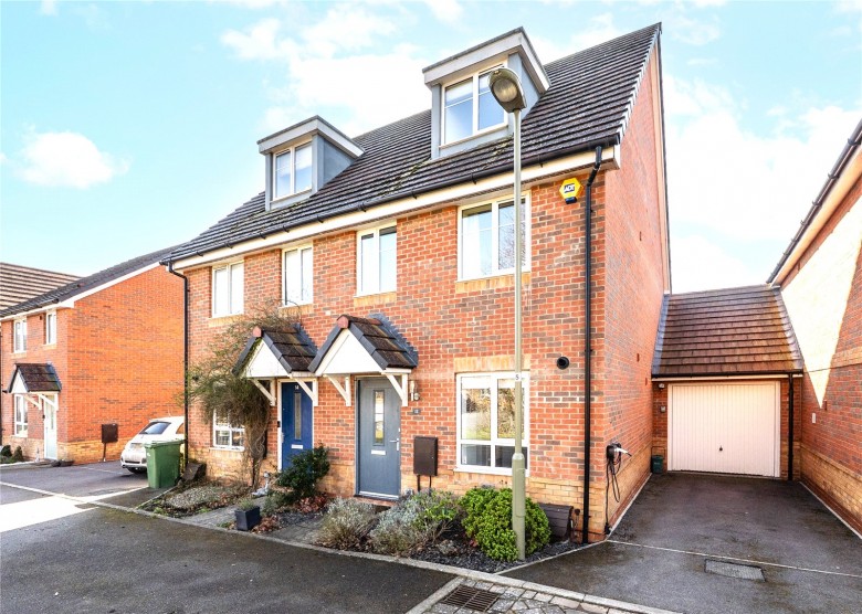 Click the photo for more details of Cornflower Close, Harwell, Didcot, Oxfordshire, OX11