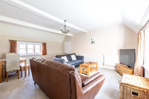 Click the photo for more details of Townsend, Chilton, Didcot, Oxfordshire, OX11