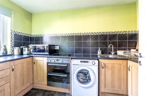 Click the photo for more details of Merton Close, Didcot, Oxfordshire, OX11