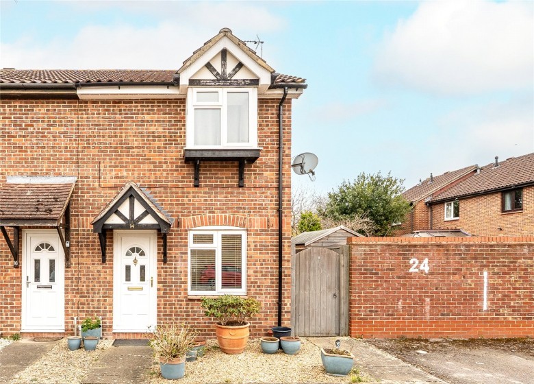 Click the photo for more details of Torridge Drive, Didcot, Oxfordshire, OX11