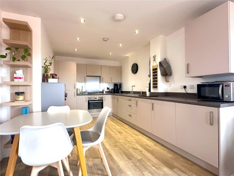 Click the photo for more details of Diamond Drive, Didcot, Oxfordshire, OX11