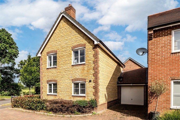 Images for Sorrel Crescent, Didcot, OX11