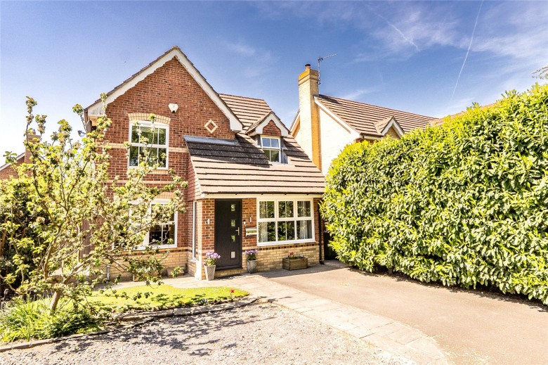 Click the photo for more details of Lambwath Stream, Didcot, Oxfordshire, OX11