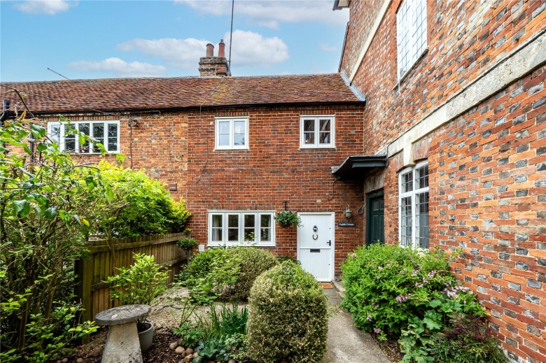 Click the photo for more details of Watery Lane, Clifton Hampden, Abingdon, OX14