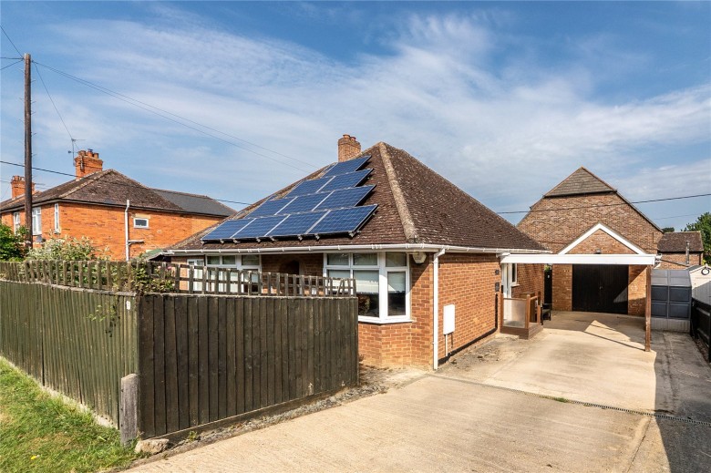 Click the photo for more details of Trinder Road, Wantage, Oxfordshire, OX12