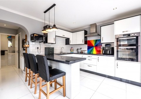 Click the photo for more details of Meadow Way, Didcot, Oxfordshire, OX11