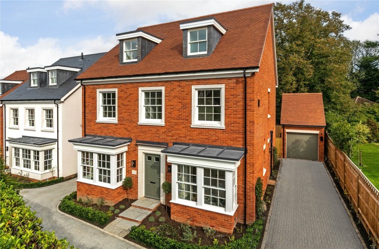 Click the photo for more details of Park Road, Winchester, Hampshire, SO22