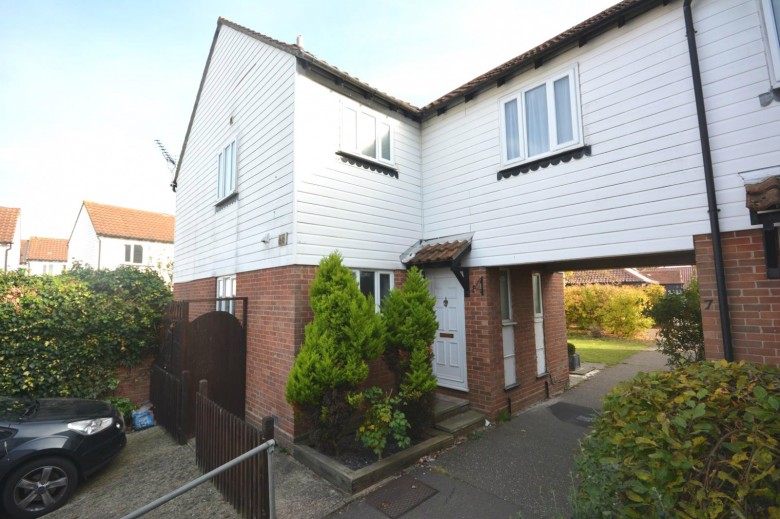 Click the photo for more details of South Woodham Ferrers, Chelmsford, Essex