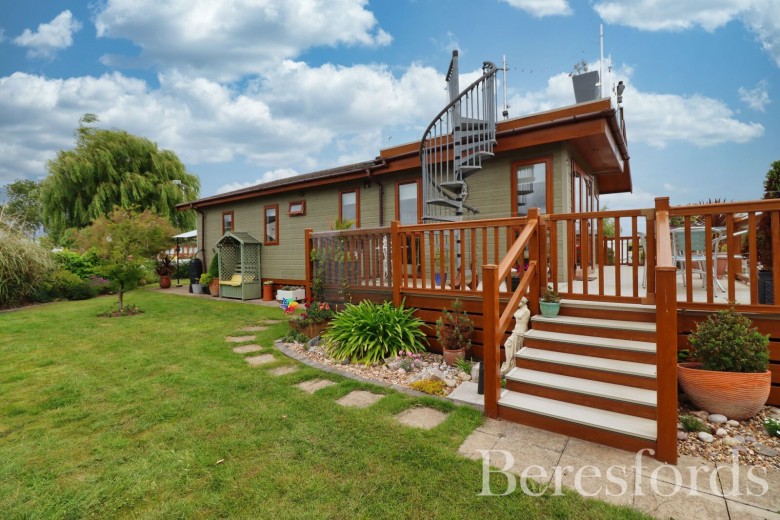 Click the photo for more details of Osea, Heybridge, Maldon, Essex