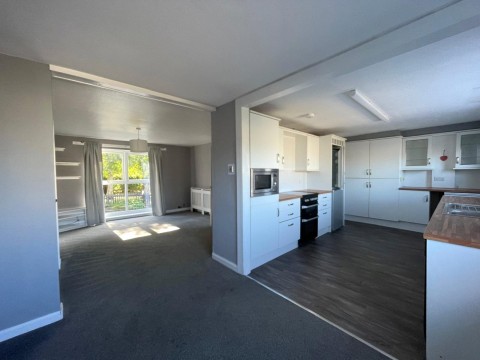 Click the photo for more details of Denholm, Hawick, Scottish Borders