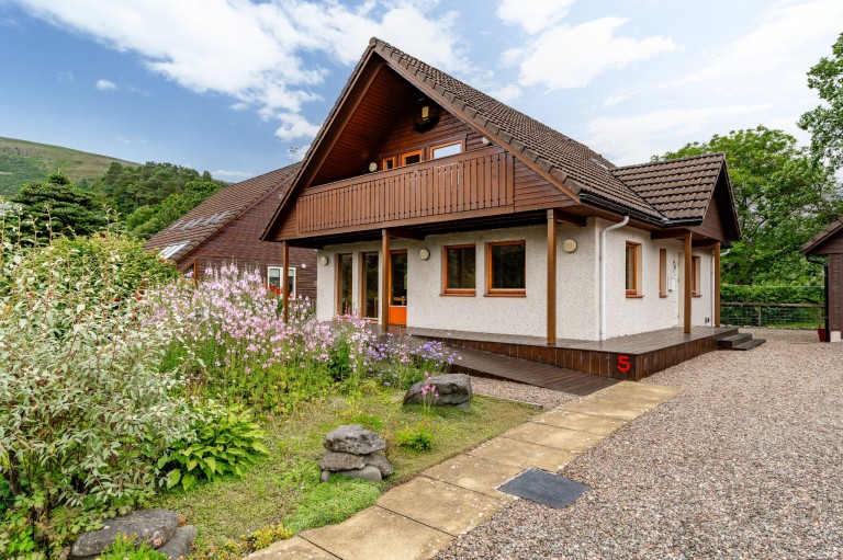 Images for Ettrickbridge, Selkirk, Scottish Borders