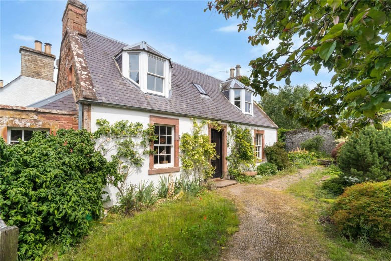Click the photo for more details of Newstead, Melrose, Scottish Borders