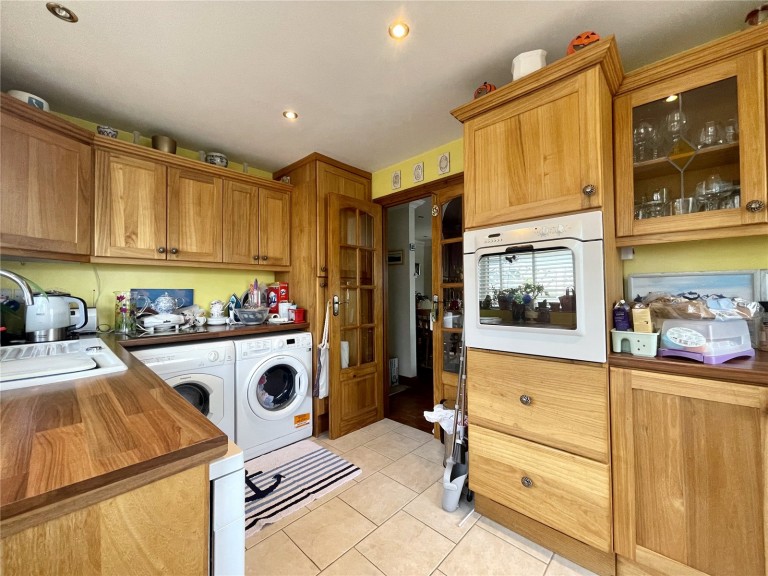 Images for Mountbatten Close, Christchurch