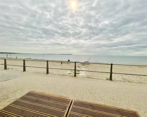 Click the photo for more details of Friars Cliff, Christchurch, Dorset