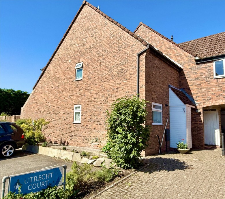 Click the photo for more details of Purewell, Christchurch, Dorset