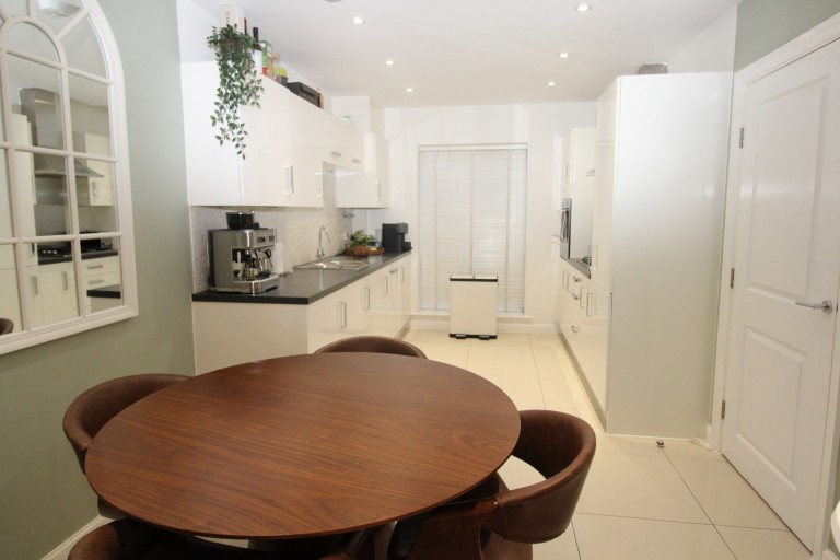 Images for Egbert Close, Hornchurch, Essex