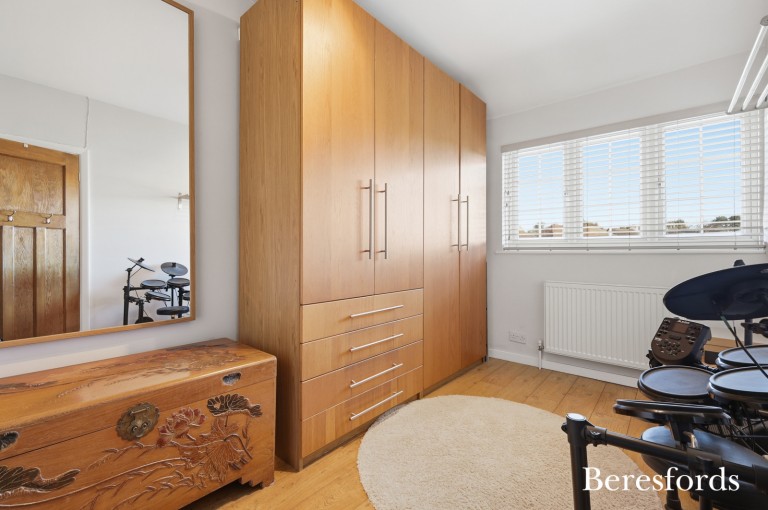 Images for Gidea Park