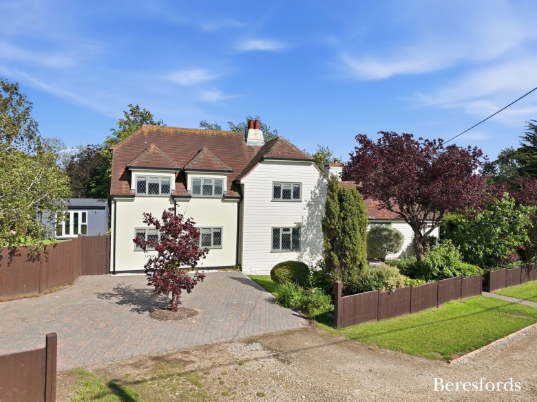 Click the photo for more details of Great Holland, Frinton-on-Sea, Essex