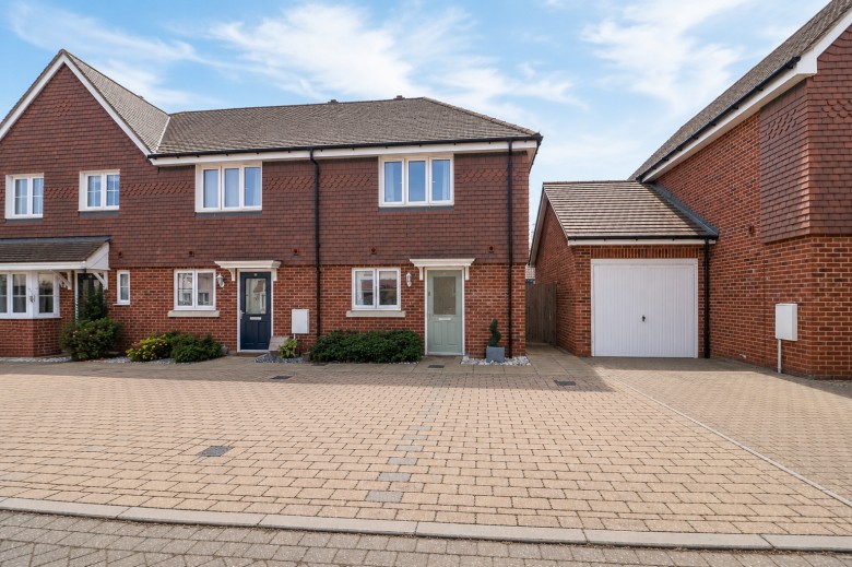Click the photo for more details of Black Notley, Braintree, Essex