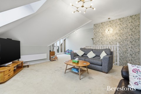 Click the photo for more details of Purfleet-on-Thames, Essex