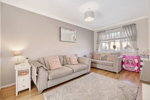 Click the photo for more details of Laindon, Basildon, Essex