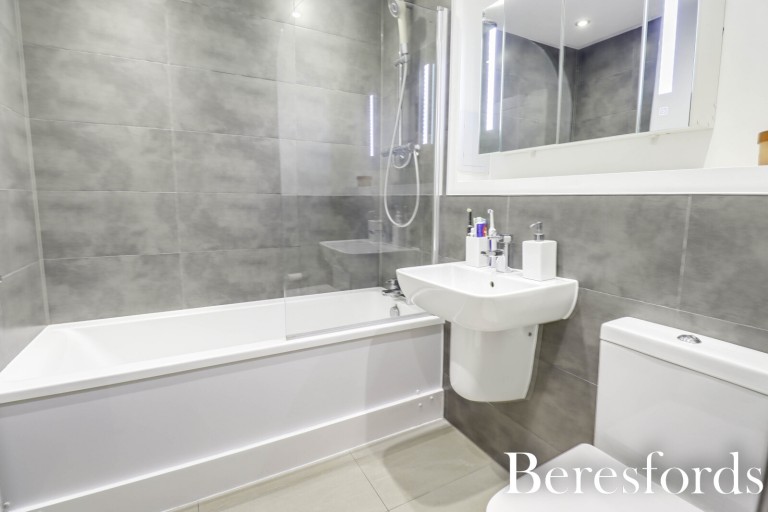 Images for Fairfield Road, Brentwood, Essex