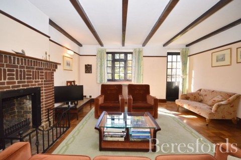 Click the photo for more details of Gidea Park