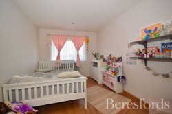 Images for Spring Gardens, Romford