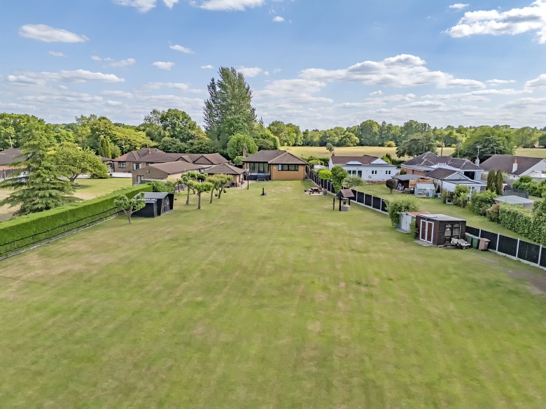 Click the photo for more details of Pilgrims Hatch, Brentwood, Essex