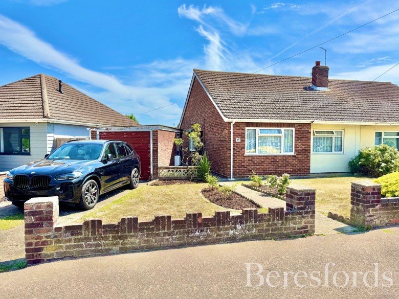 Click the photo for more details of Alresford, Colchester, Essex
