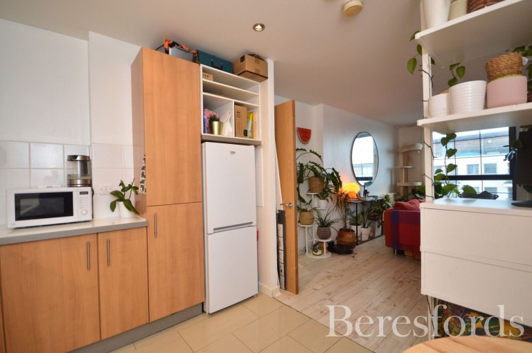 Images for Dolphin Approach, Romford