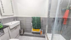 Images for Oaklands Avenue, 1A Oaklands Avenue, Romford