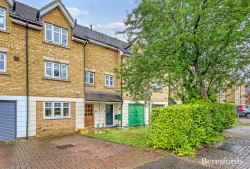 Images for Pearcy Close, Romford