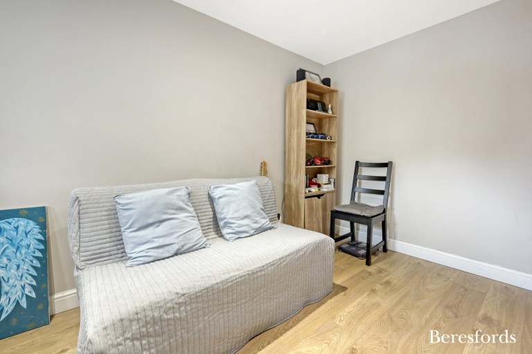 Images for Pearcy Close, Romford
