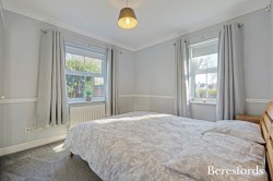 Images for Pettits Lane, Romford