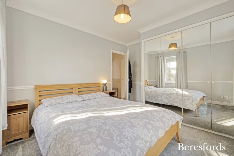 Images for Pettits Lane, Romford