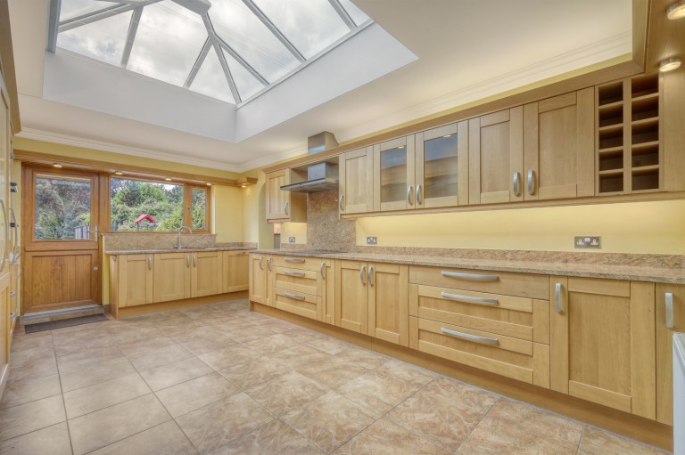 Images for Nine Ashes, Ingatestone, Essex