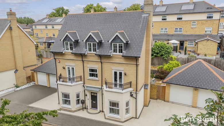 Click the photo for more details of Brentwood, Essex